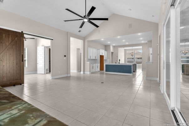 Empty room, Interior, Kitchen, Recessed Lighting