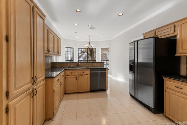 Chandelier, Interior, Kitchen, Recessed Lighting