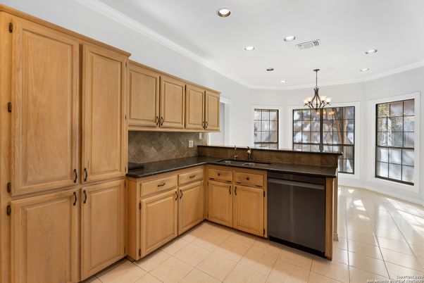 Chandelier, Interior, Kitchen, Recessed Lighting