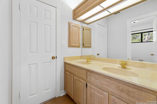 Bathroom, Dual Sink Vanities, Interior, Wood Texture Flooring