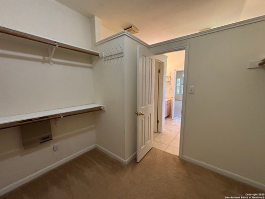 Interior, Walk-in Closets