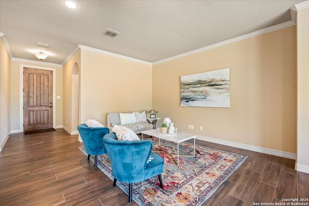 Interior, Living room, Recessed Lighting, Wood Texture Flooring