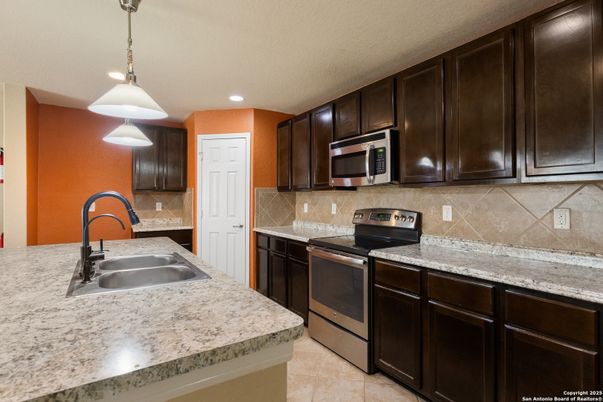 Interior, Kitchen, Pendant Lights, Recessed Lighting, Stainless Steel Appliances