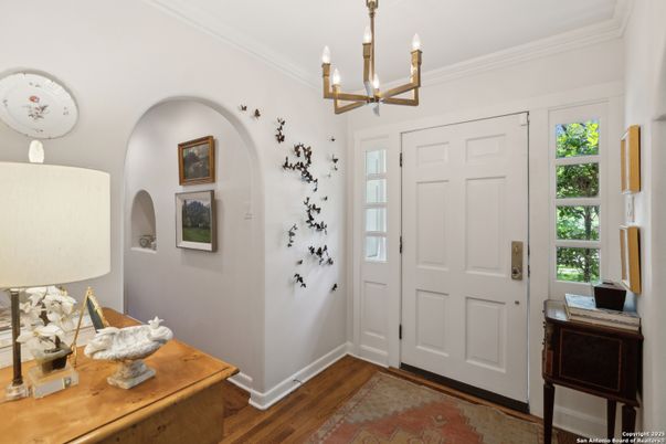 Chandelier, Interior, Wood Texture Flooring