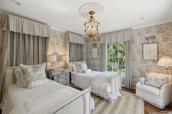 Bedroom, Chandelier, Interior, Recessed Lighting, Wood Texture Flooring