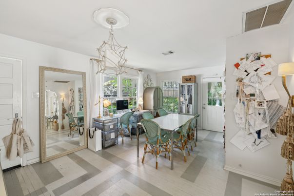 Dining room, Interior, Pendant Lights