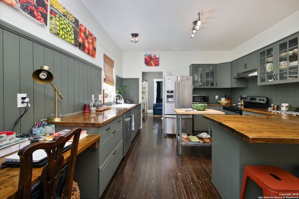 Interior, Kitchen, Wood Texture Flooring