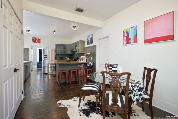 Dining room, Interior, Kitchen, Stainless Steel Appliances, Wood Texture Flooring