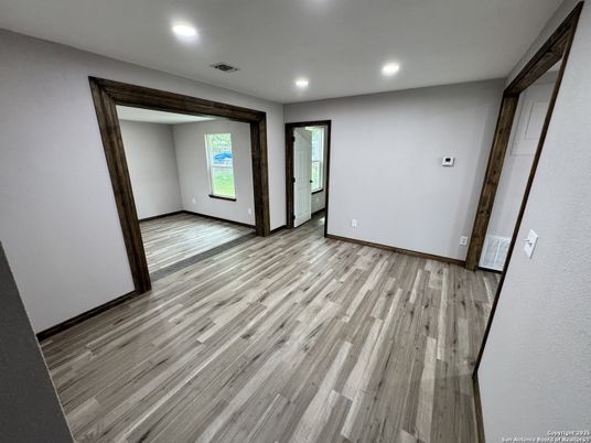Empty room, Interior, Recessed Lighting, Wood Texture Flooring