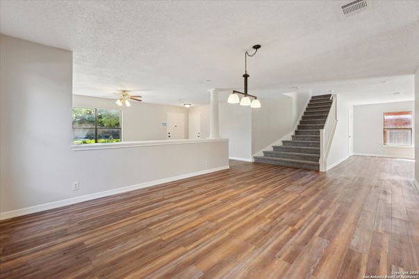 Empty room, Interior, Pendant Lights, Wood Texture Flooring