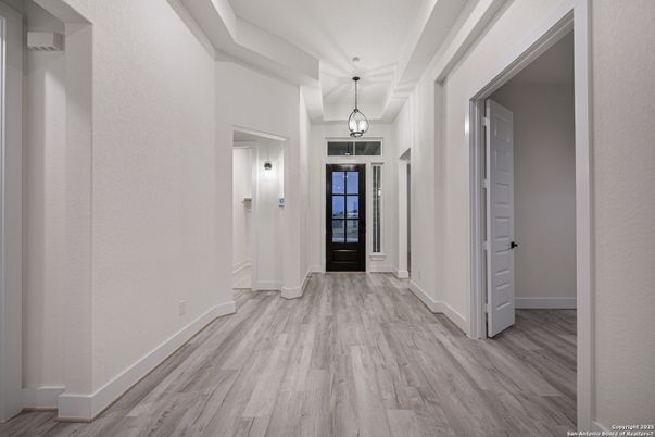 Interior, Pendant Lights, Wood Texture Flooring