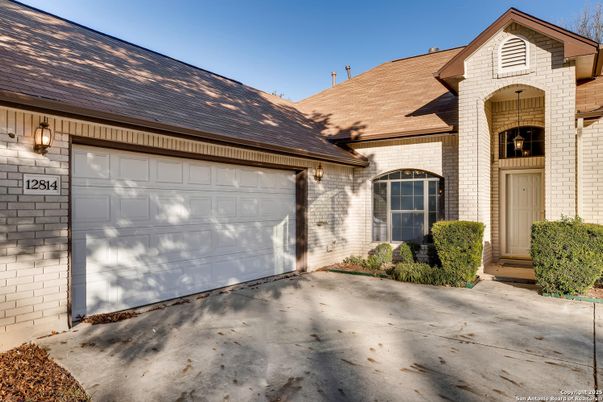 Attached, Exterior, Facade, Brick Facade, Brick Traditional
