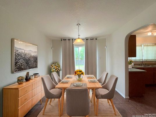 Dining room, Interior, Pendant Lights