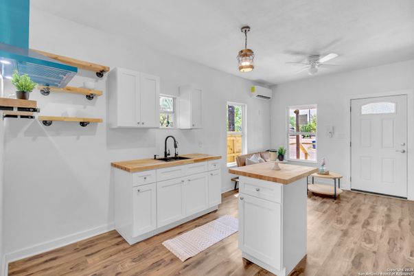 Interior, Kitchen, Pendant Lights, Wood Texture Flooring