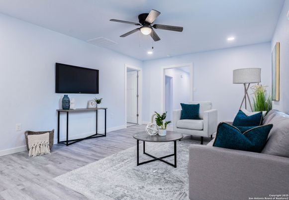 Interior, Living room, Recessed Lighting, Wood Texture Flooring