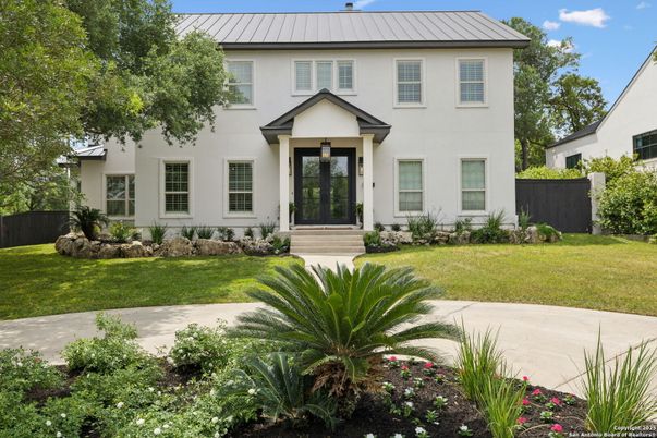 Backyard, Exterior, Facade, French Provincial