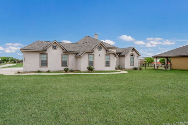 Backyard, Exterior, Facade, French Provincial