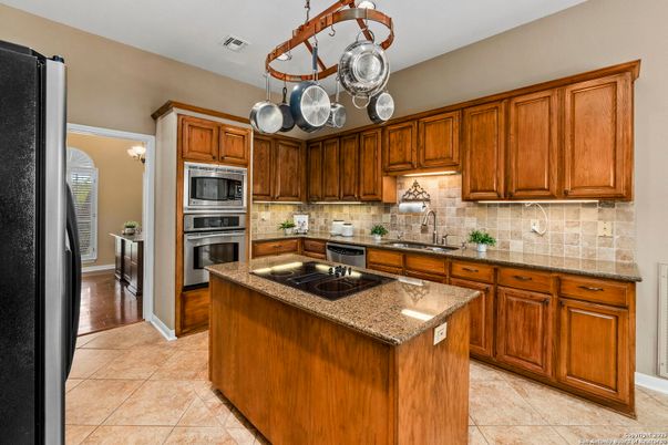 Interior, Kitchen, Stainless Steel Appliances