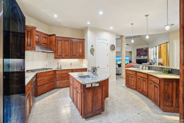 Interior, Kitchen, Pendant Lights, Recessed Lighting