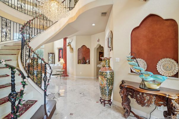 Chandelier, Interior, Recessed Lighting