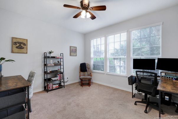 Home Office, Interior