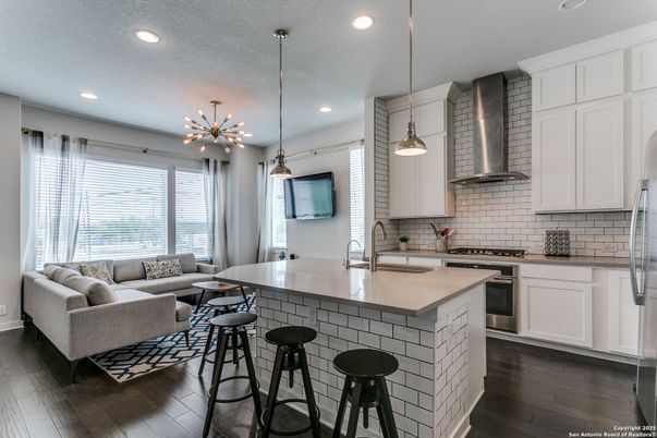 Interior, Kitchen, Living room, Pendant Lights, Recessed Lighting, Stainless Steel Appliances, Wood Texture Flooring