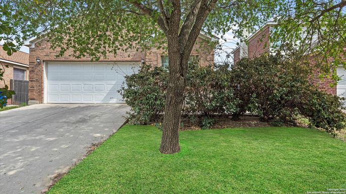 Detached Garage, Exterior