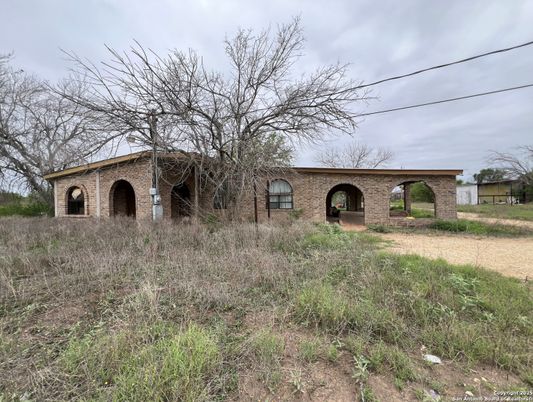 Backyard, Exterior, Facade, Brick Facade, None