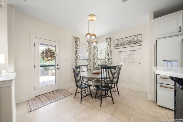 Dining room, Interior, Pendant Lights