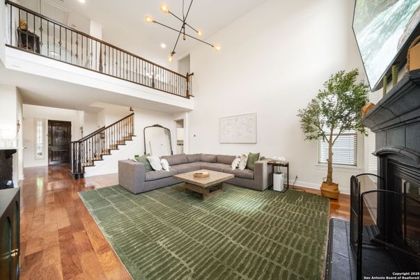 Fireplace, Interior, Living room, Pendant Lights, Recessed Lighting, Wood Texture Flooring