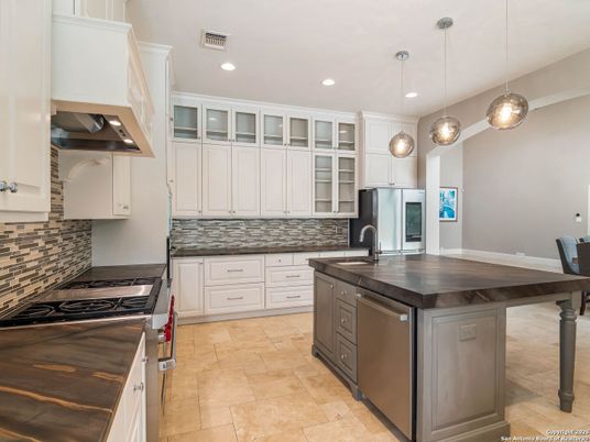 Interior, Kitchen, Pendant Lights, Recessed Lighting, Stainless Steel Appliances