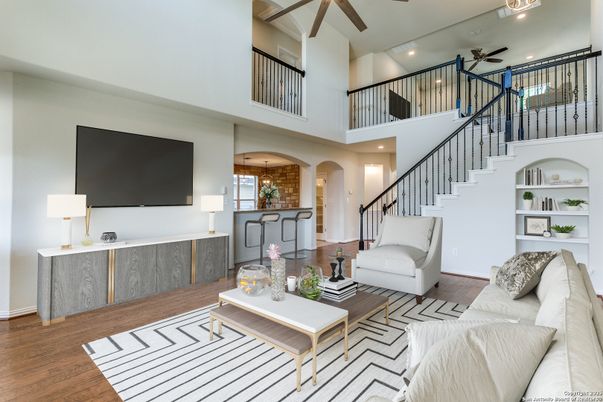 Interior, Living room, Recessed Lighting, Wood Texture Flooring