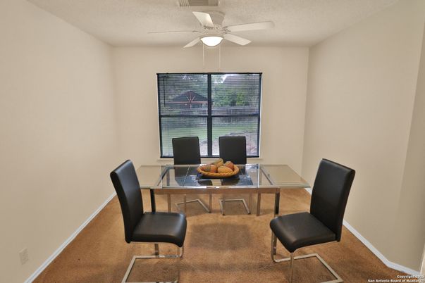 Home Office, Interior