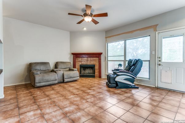 Fireplace, Interior, Recessed Lighting
