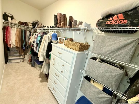 Interior, Walk-in Closets