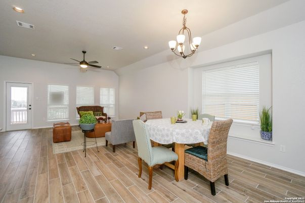 Chandelier, Dining room, Interior, Recessed Lighting, Wood Texture Flooring