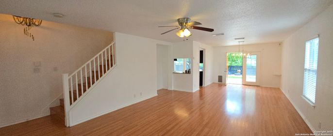 Empty room, Interior, Pendant Lights, Wood Texture Flooring