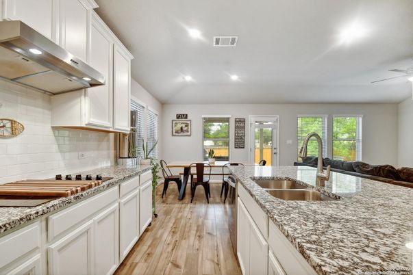 Dining room, Interior, Kitchen, Recessed Lighting, Wood Texture Flooring