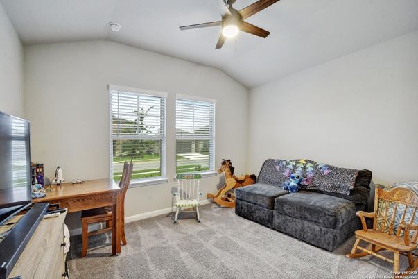 Home Office, Interior