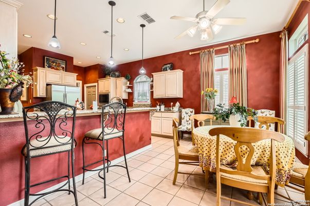 Dining room, Interior, Kitchen, Pendant Lights, Recessed Lighting