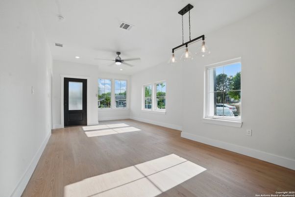 Empty room, Interior, Pendant Lights, Recessed Lighting, Wood Texture Flooring