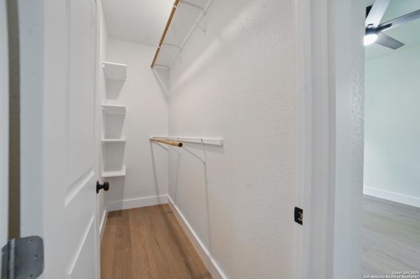 Interior, Walk-in Closets, Wood Texture Flooring