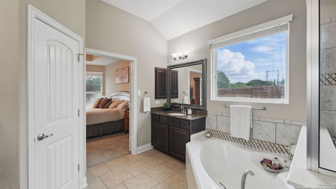 Bathroom, Bedroom, Interior