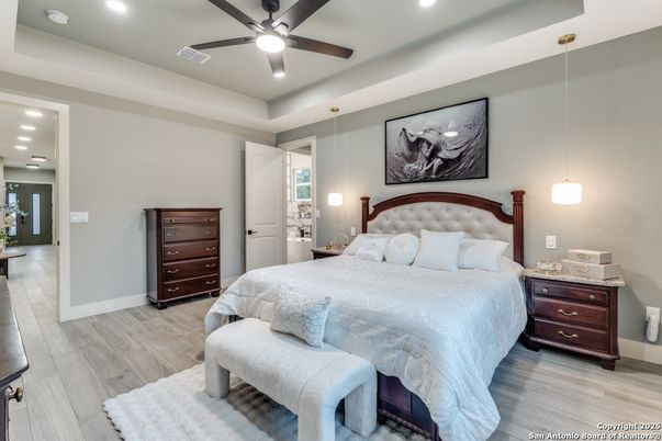 Bedroom, Interior, Pendant Lights, Recessed Lighting, Wood Texture Flooring