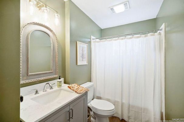 Bathroom, Interior
