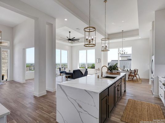 Dining room, Interior, Kitchen, Pendant Lights, Recessed Lighting, Wood Texture Flooring