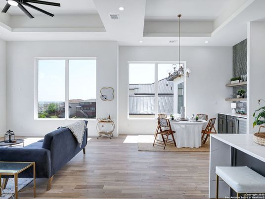 Chandelier, Dining room, Interior, Recessed Lighting, Wood Texture Flooring