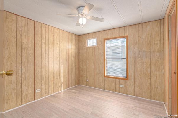 Empty room, Interior, Wood Texture Flooring, Wooden Walls