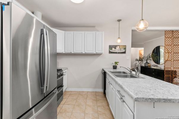 Interior, Kitchen, Pendant Lights