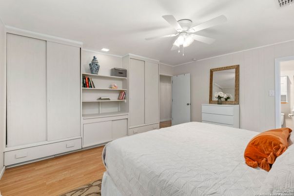 Bedroom, Interior, Recessed Lighting, Wood Texture Flooring